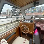 بوتيل Suesses Motorboot - Ueberseestadt *