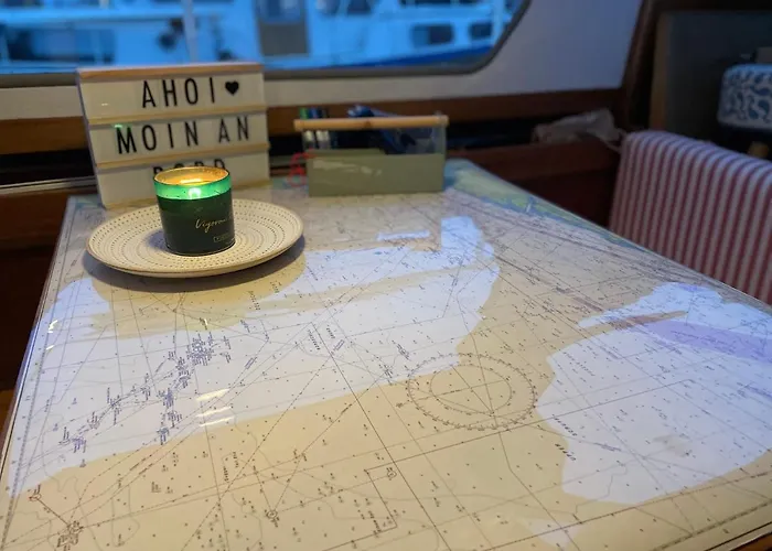 Hotel en barco Süsses Motorboot - überseestadt *